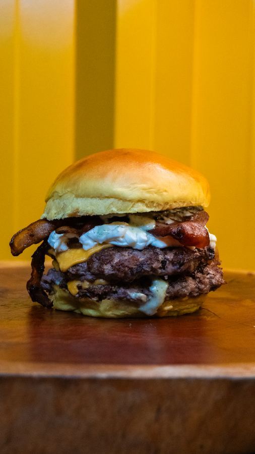 Hambúrguer Mega Divino